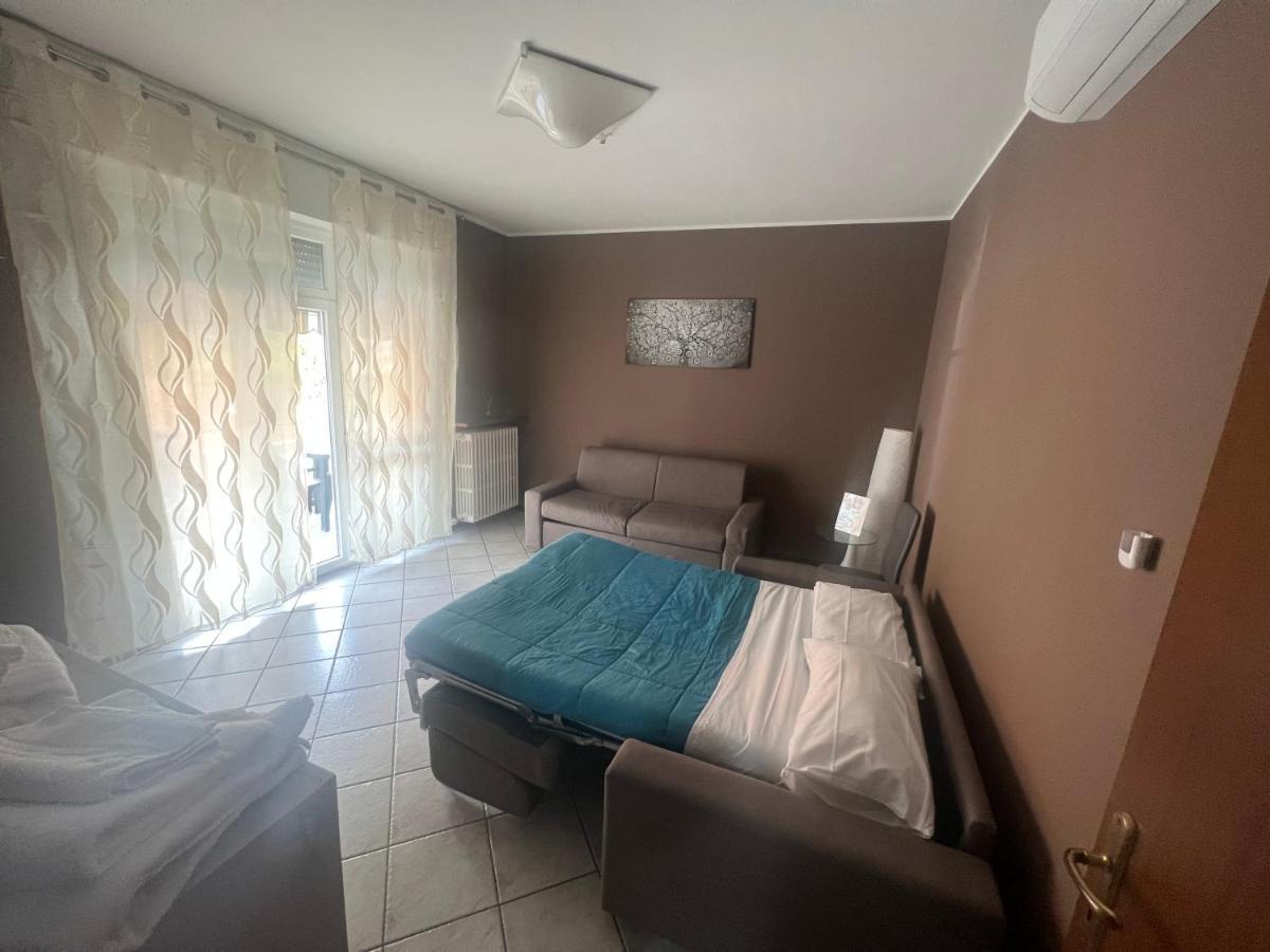 Orio Relax 24H Airport 1 - 3 Minute From Arrival By Bus Apartment Bergamo Exterior foto